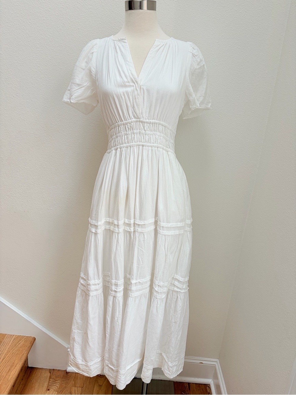 Anthropologie Somerset Maxi Dress Tiered Smocked Split Neck Linen White Size Xs - Picture 2 of 14